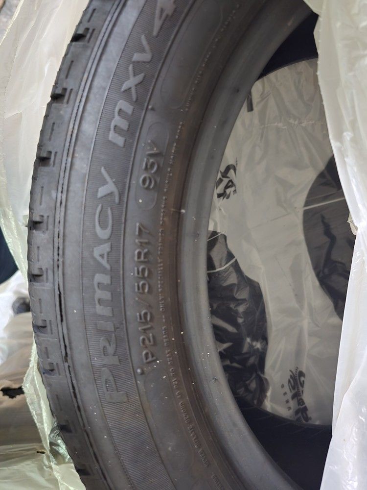 215 55 R17 All Season Tires