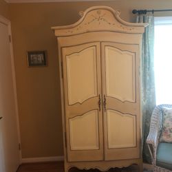 Armoire Painted Cream And Yellow