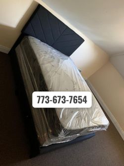 Comfy & Elegant Queen Bed Frame 🚨 + Mattress & Box Spring. Ready for Delivery Today 🚛