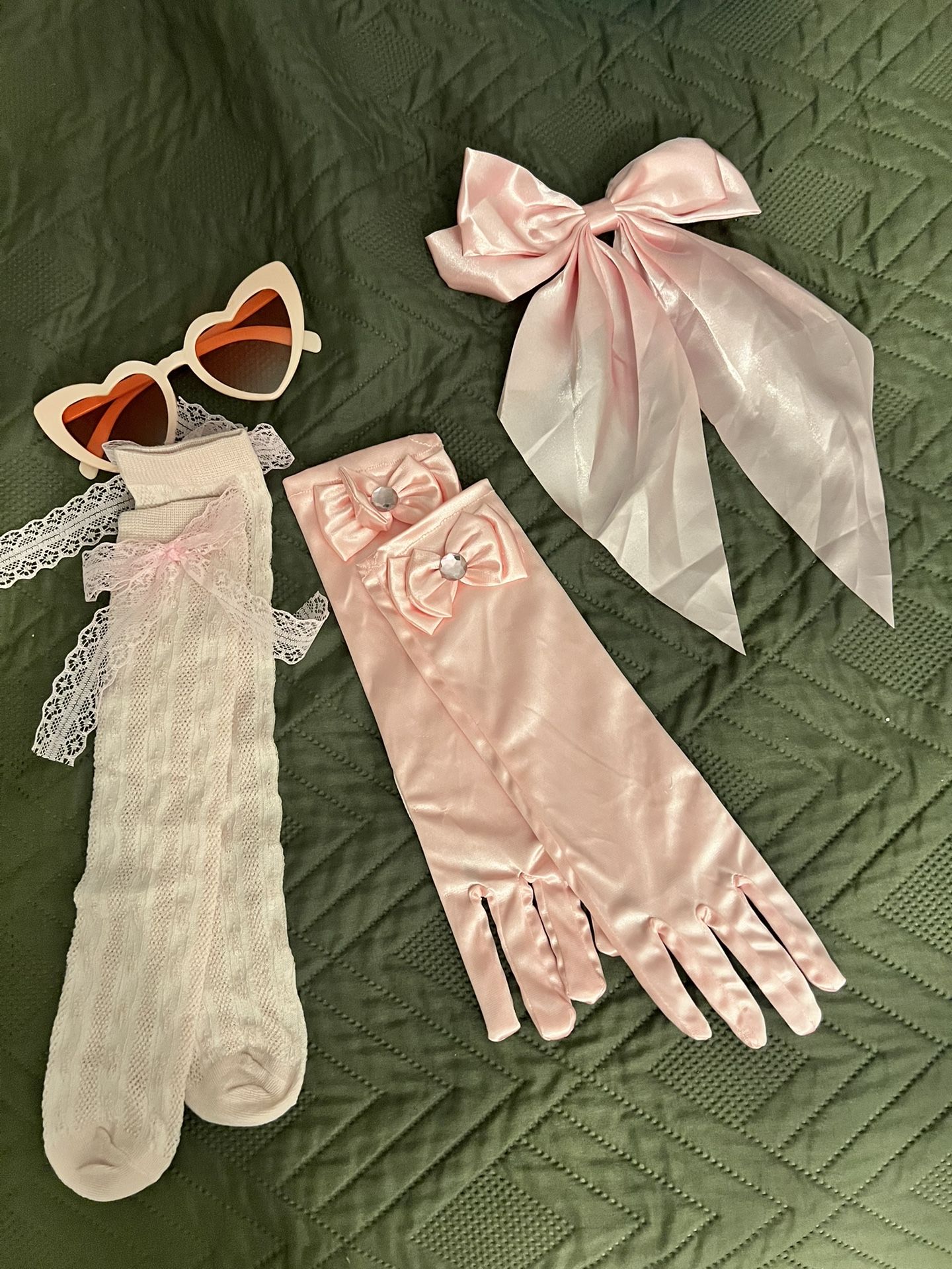 Pink Accessories For Ghost Photo Shoot