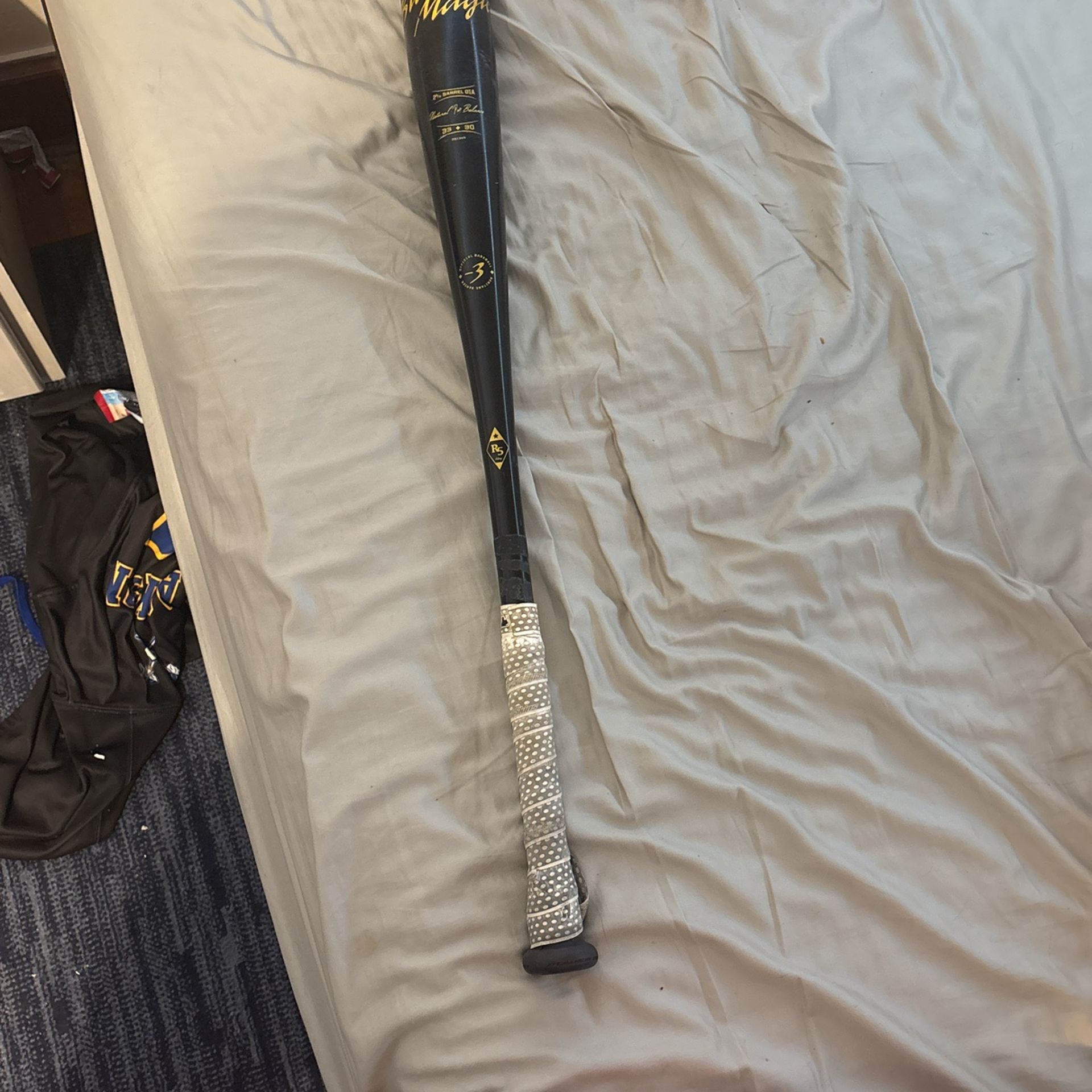 Easton Black Magic
