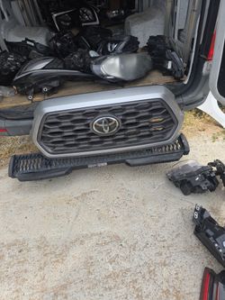 TOYOTA TACOMA GRILLE TRD SPORT GRAY 53101-04100-B1 OEM 2020 2021 2022 2023