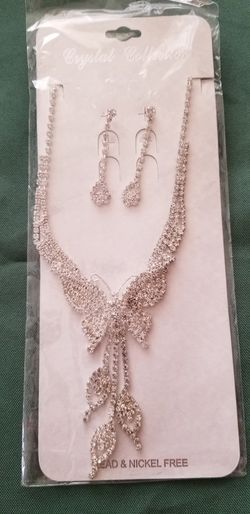 Rhinestone Butterfly necklace