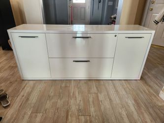 File cabinet