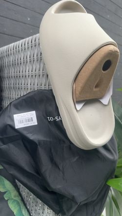 Adidas Yeezy Slide Cream