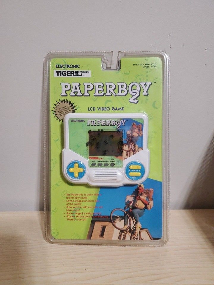 Vintage 1992 Tiger Electronics Paperboy 2 Handheld LCD Game NEW.