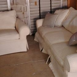 Off White Sofa Set With Pullout Bed