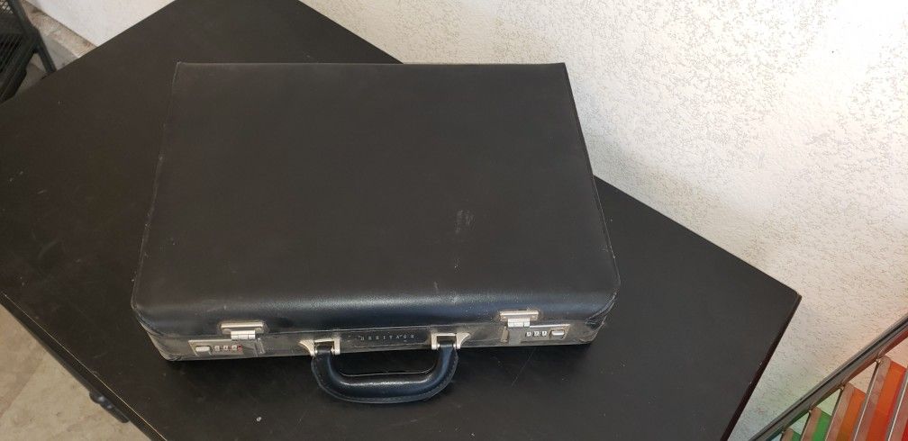 Heritage Attaché Laptop Case