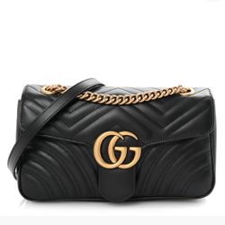 LIKE NEW GUCCI PURSE