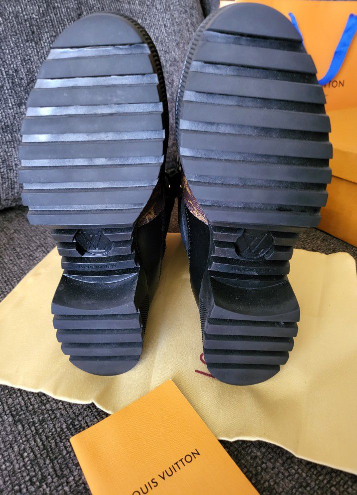 Louis Vuitton Rain Boots for Sale in Troy, MI - OfferUp