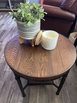 Ashley Side Round Table 