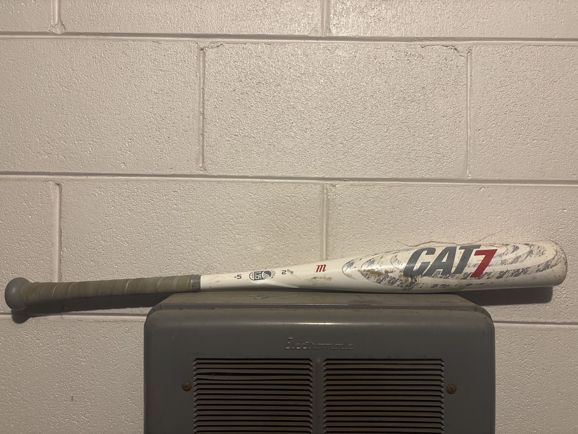 Marucci CAT 7 -5 Baseball Bat (31”/26oz)