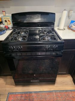 Used GE Gas Oven Range