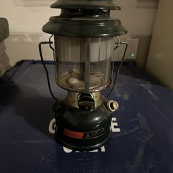 Coleman Lantern/Solidly Made/Good Condition