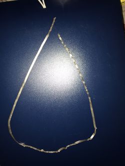 BROKEN Silver necklace