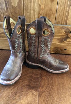 Boys 8.5 Boot