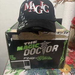 Gallo FINO  X Marca Registra Hat