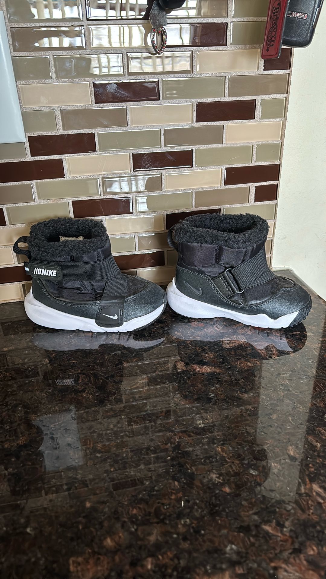 Nike Toddler Snow Boots
