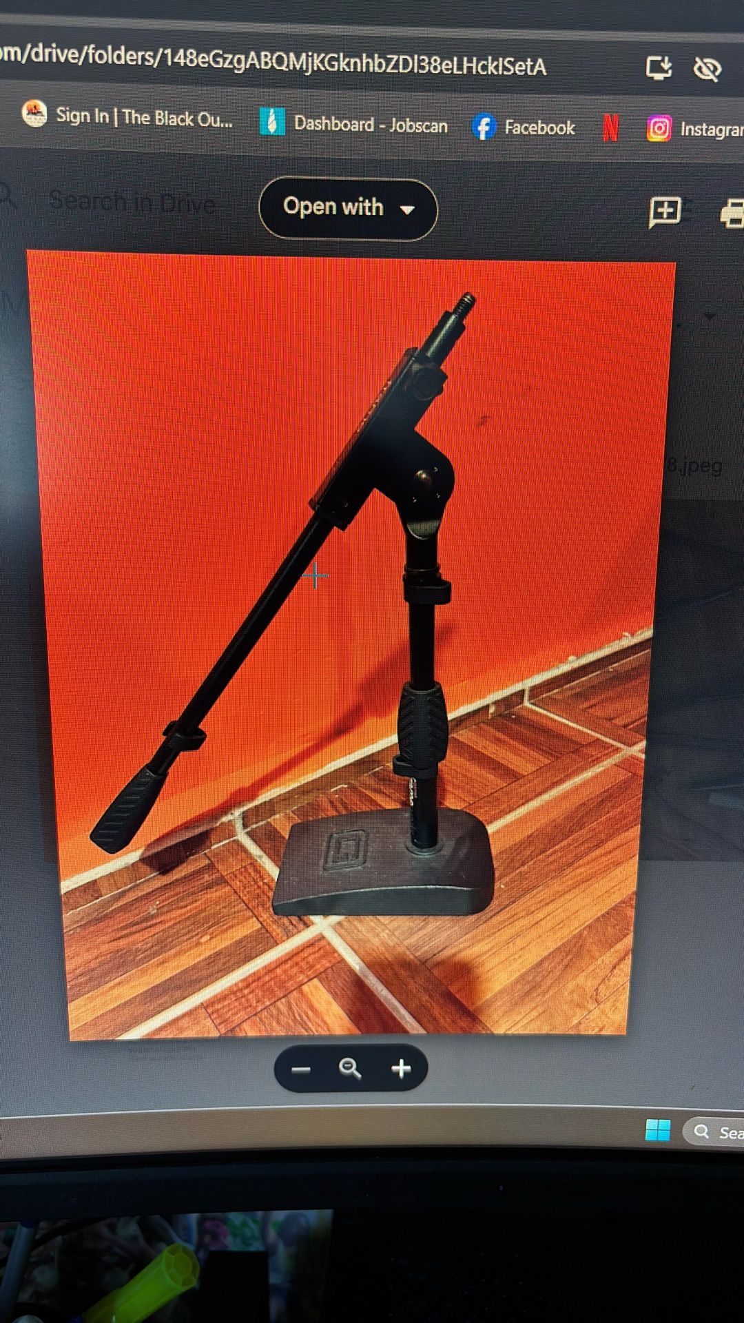 Podcast Microphone and accessories