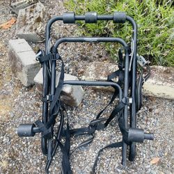 Bike rack for a sedan