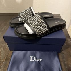 Dior Slides
