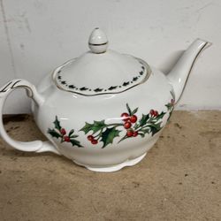 A Cup Of Cristhmas Tea Pot  
