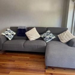 🛋  Living Spaces Sectional Sofa