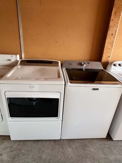 Washer and dryer in excellent condition; both work perfectly.
