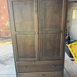 Armoire