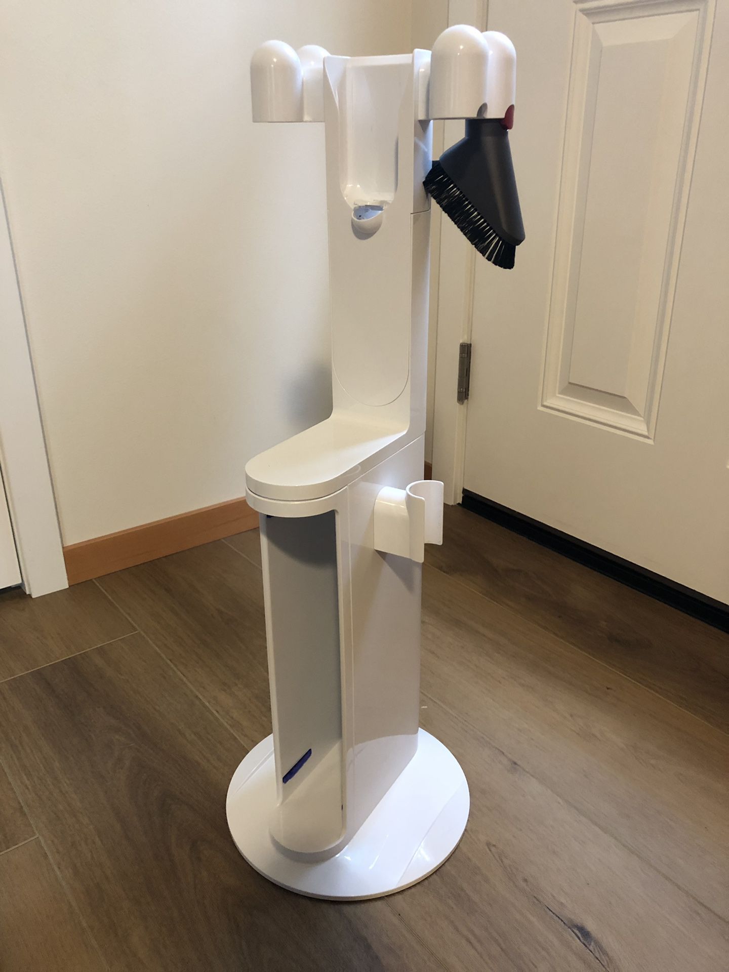 Dyson v10 Vacuum Stand