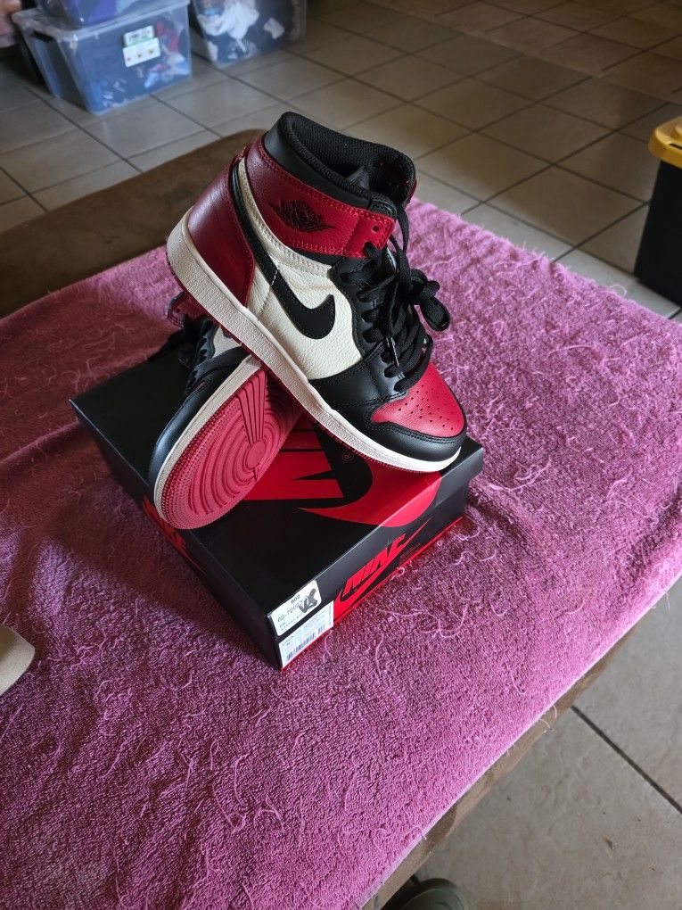 Air Jordan 1 Retro High
