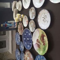 Antiques several items from all over, Europe and Japan, Nipon, America seperate different prices