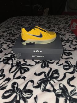 LeBron Witness IX Yellow