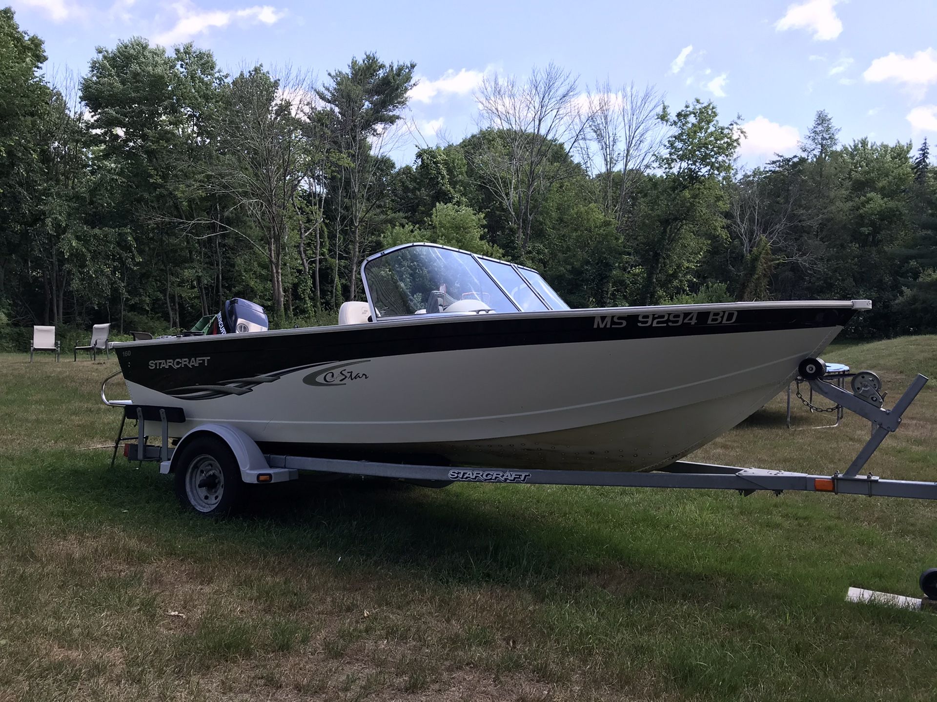 2003 Starcraft (like Lund) 16’ Dual Console Boat, Motor & Trailer