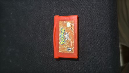 Pokémon Fire Red cartridge