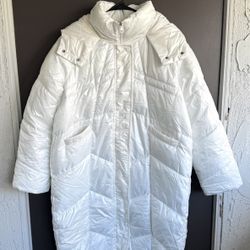 Brand new Women’s white Long Puffer Jacket Coat 