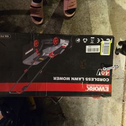 Battery Opporated Lawn Mower