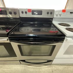 USED FRIGIDAIRE STOVE