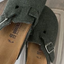 Birkenstock Bostons 