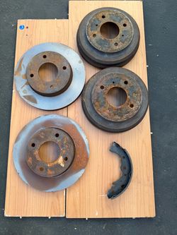 2006 Nissan Sentra Front Brake Rotors and Rear Brake shoes