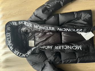 Moncler Puffer