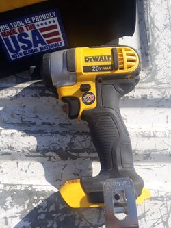 Dewalt impacto 1/4"