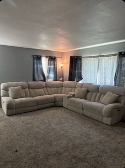 Sectional Gray Reclining Couch