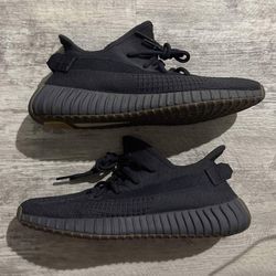 Size 10.5 - adidas Yeezy Boost 350 V2 Low Cinder Non-Reflective