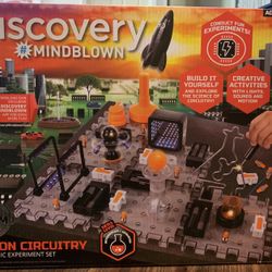 Discovery Action Circuitry Electronic Experiment Set