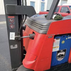 Raymond Standup Container Forklift