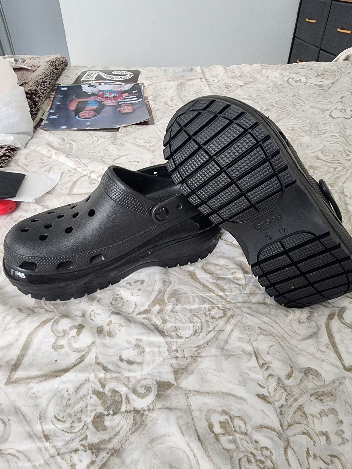 Crocs NEW