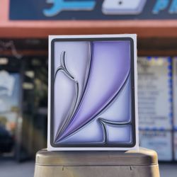 iPad Air 13in M2 Chip (Latest Model) 