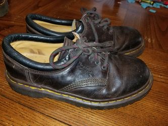 Vintage 90's Womens Doc Martens - Dark Brown Genuine Leather oxfords shoes - AW04 SM0721 - Made In England - Size 5