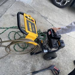 Pressure washer